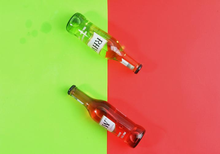 微醺美學 雞尾酒與飲料的視覺盛宴